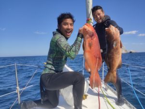 魚突き 素潜りは違法 漁師の許可は必要 魚突きのルールとマナー９つ 魚突き 素潜り 無人島 お魚わっしょい